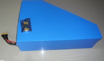 LiFePo4  аккумулятор треугольной формы 48 Вольт 30АН